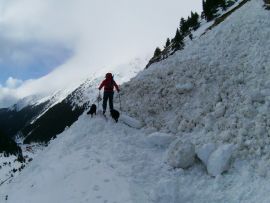 Risc mare de avalanșă în Făgăraș! Traseele montane din Argeș, închise