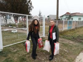 Organizația PSD Moșoaia – daruri pentru micuții ”grădinari” din comună